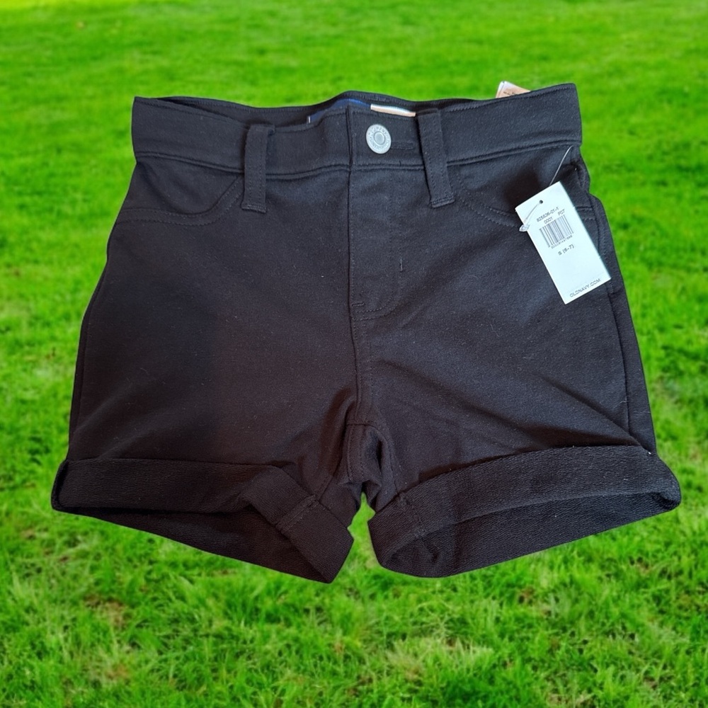 Girls Pull On Shorts NEW (S 6-7)